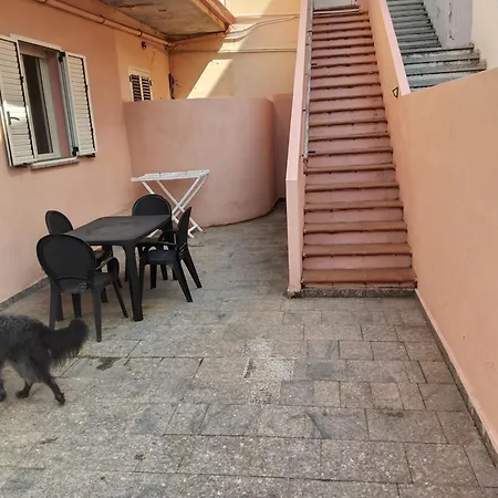 Casa Rosa I.u.n Q9637 Buggerru