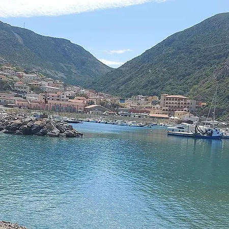 Appartamento Casa Rosa I.u.n Q9637 Buggerru