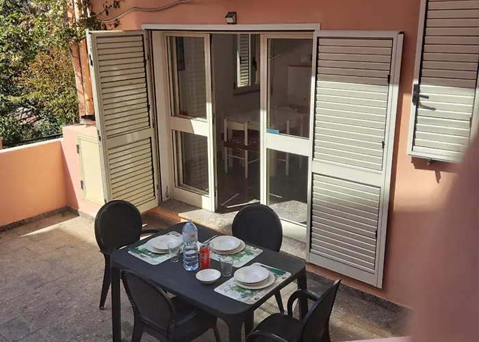 Casa Rosa I.u.n Q9637 *